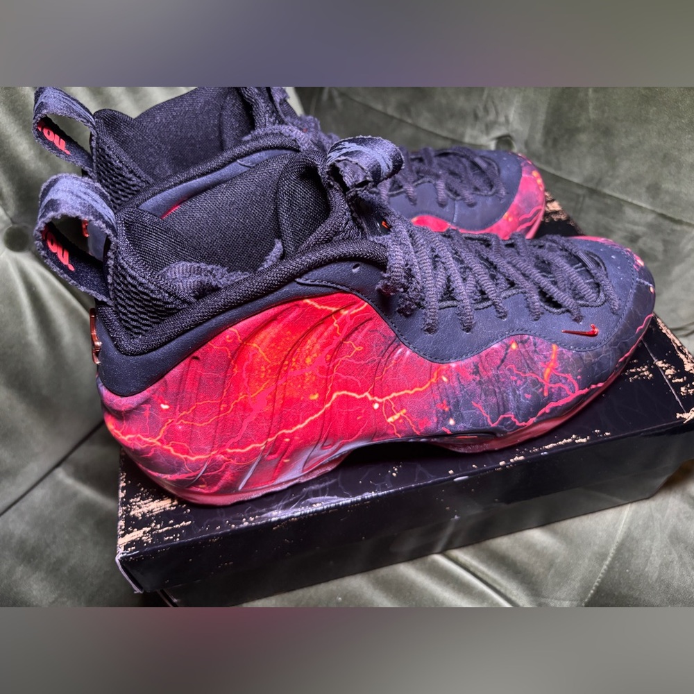 Nike “Vecna,Stranger Things” Foamposite 10 - Picture 12 of 13